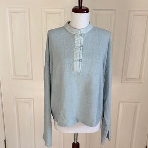 Newport News Light Blue Crew Neck Sweater